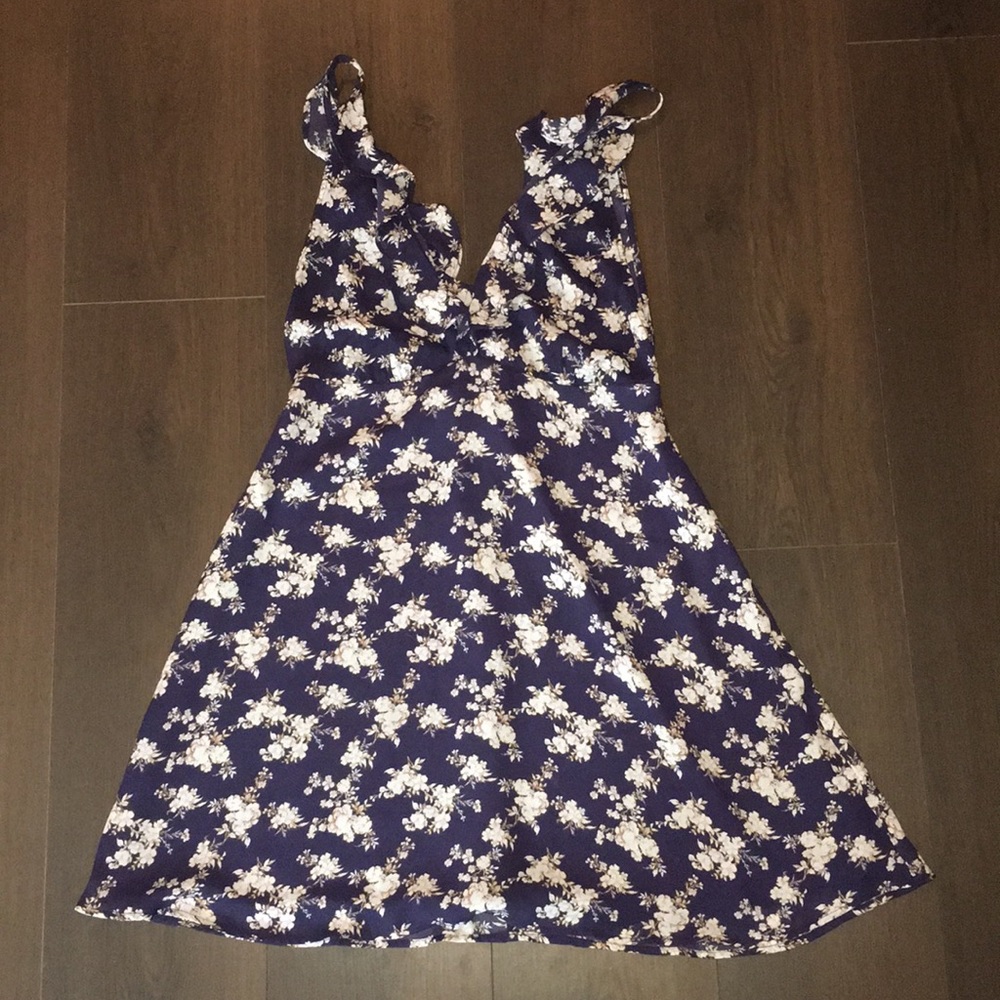 Floral mini summer dress